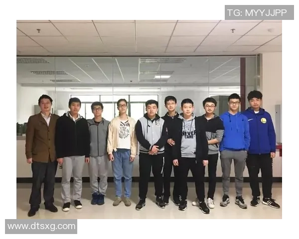 陈强独家分享羽毛球技巧与心得助你提升竞技水平与乐趣